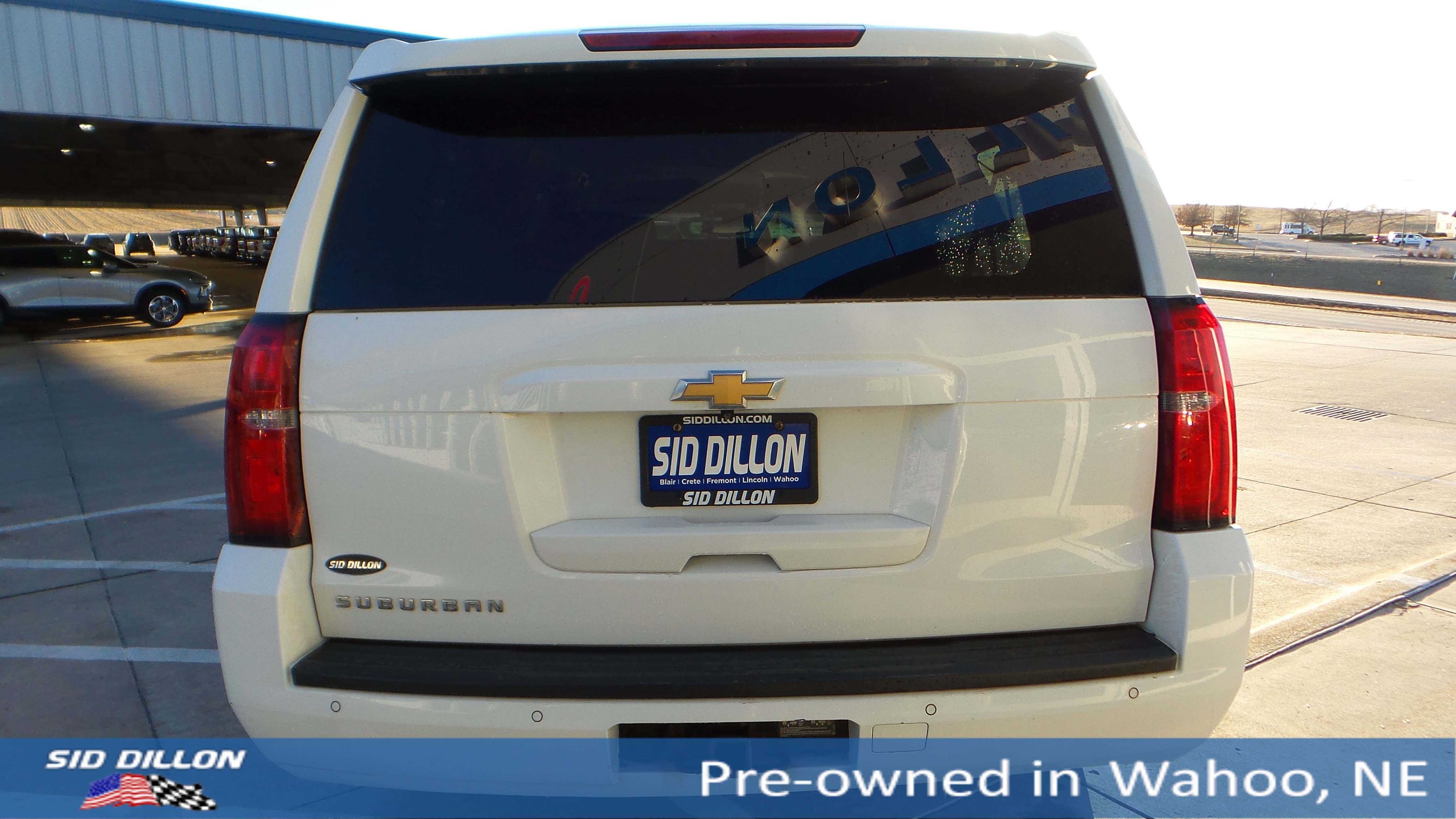 Used 2016 Chevrolet Suburban LT w/ Max Trailering Package image 4