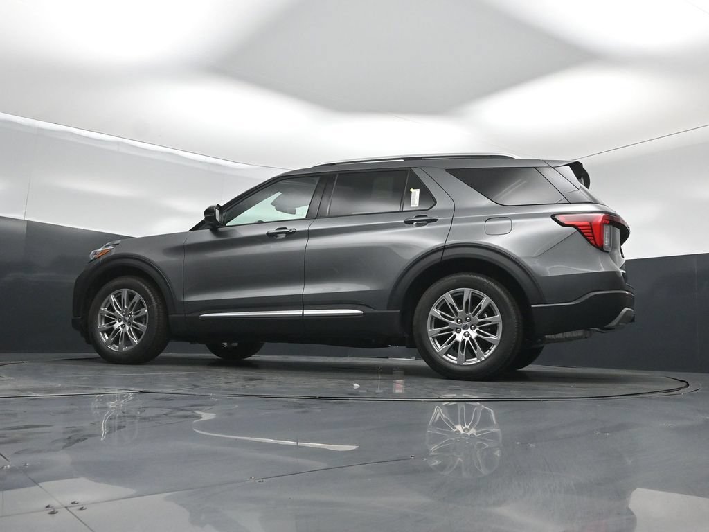 New 2026 Ford Explorer Platinum RWD image 52
