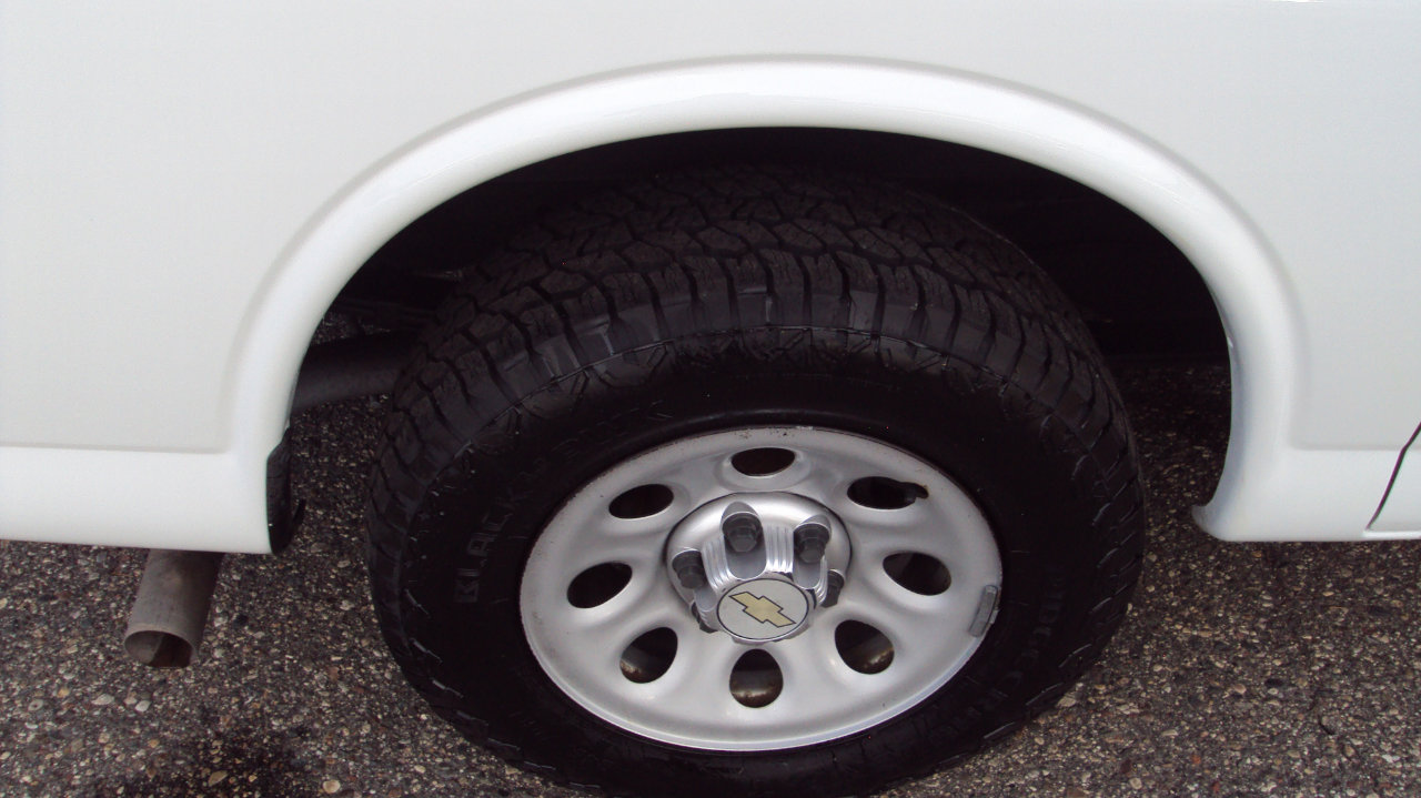 Used 2013 Chevrolet Express 1500 AWD w/ Power Package image 31