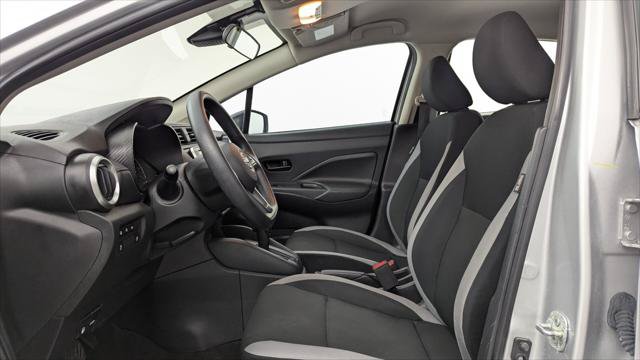 Used 2025 Nissan Versa S FWD image 14
