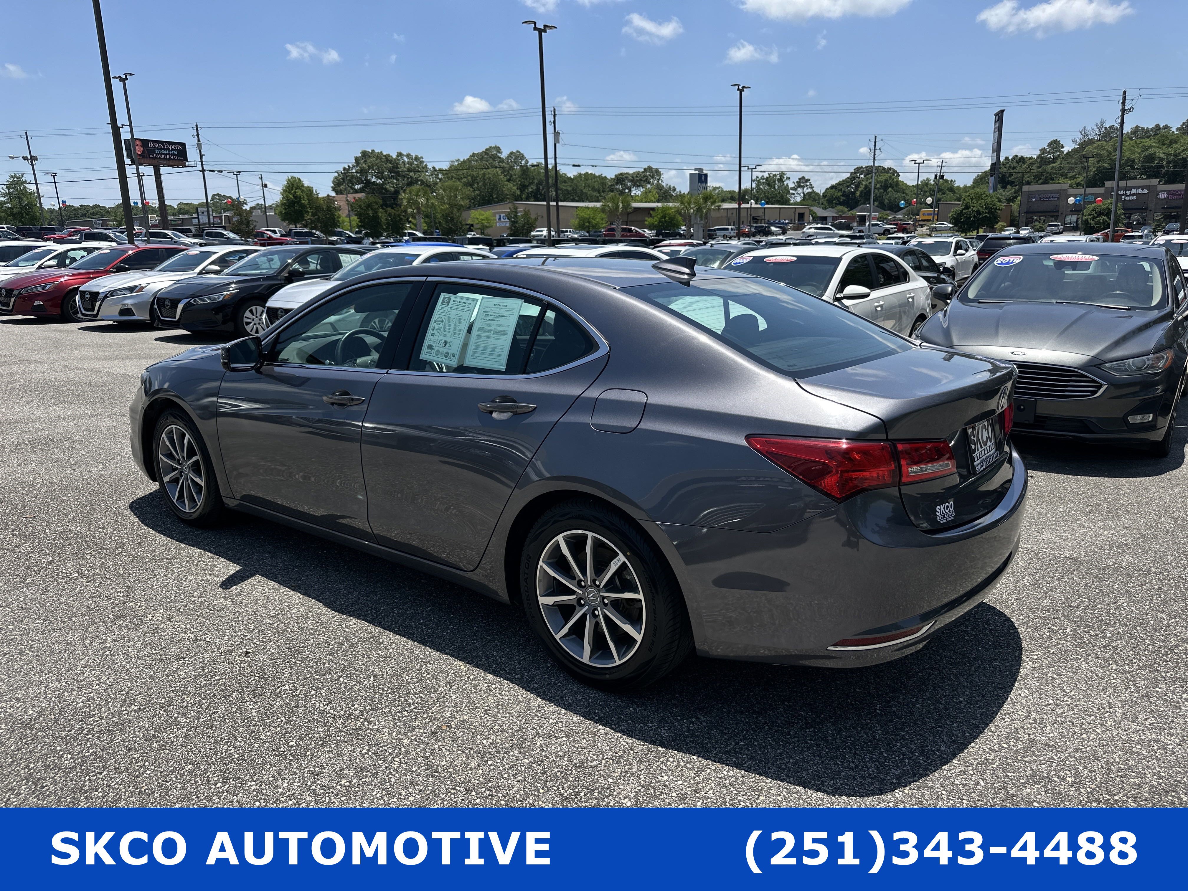 Used 2020 Acura TLX w/ Technology Package image 3