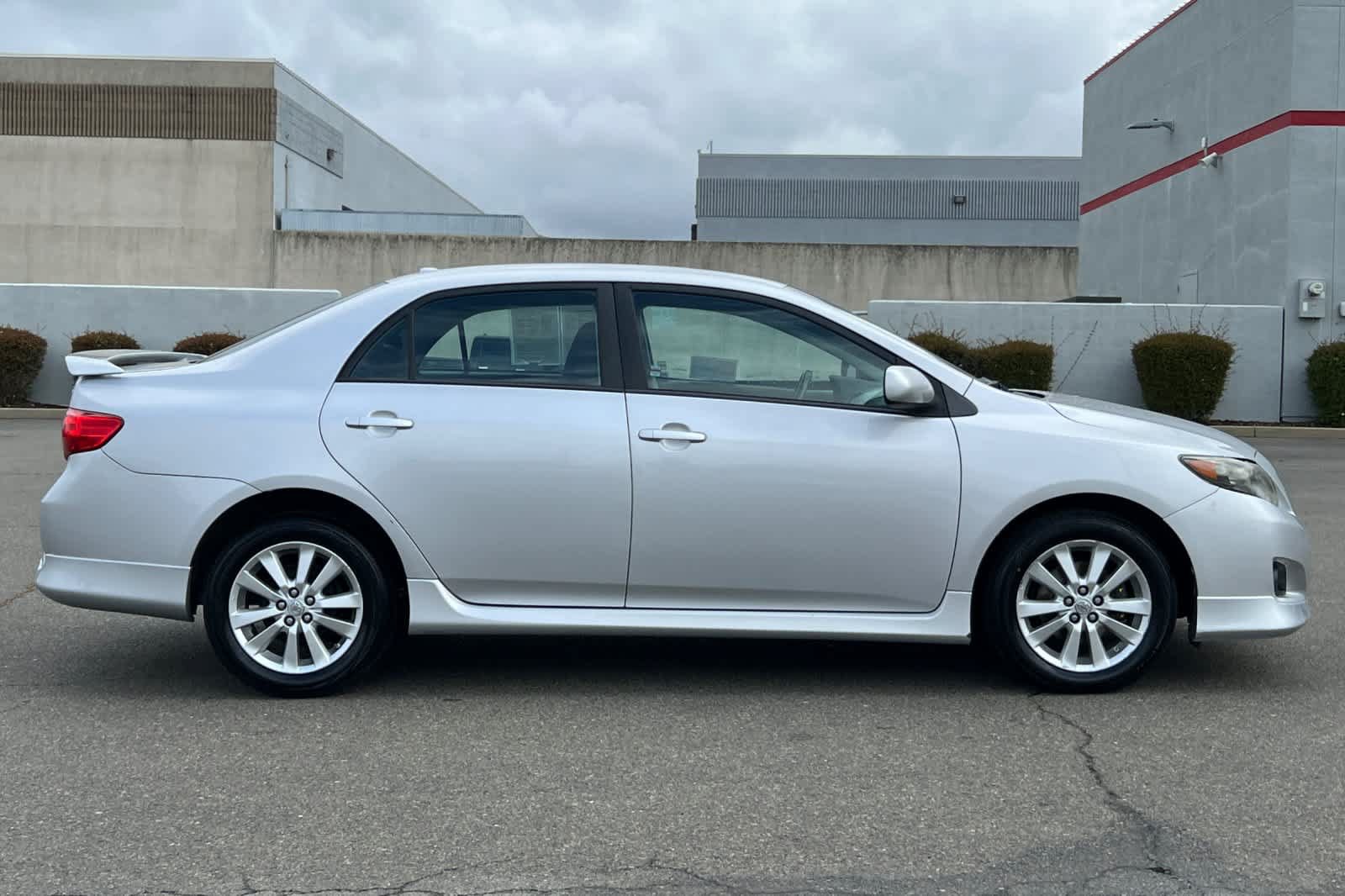 Used 2010 Toyota Corolla S FWD image 6