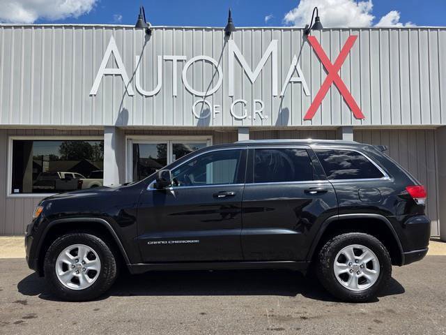 Used 2015 Jeep Grand Cherokee Laredo w/ Quick Order Package 23E AWD/4WD image 1