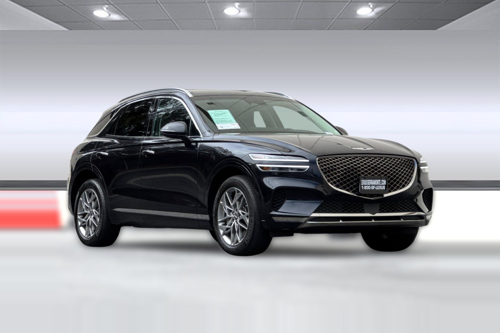 Used 2025 Genesis GV70 2.5T AWD/4WD image 6