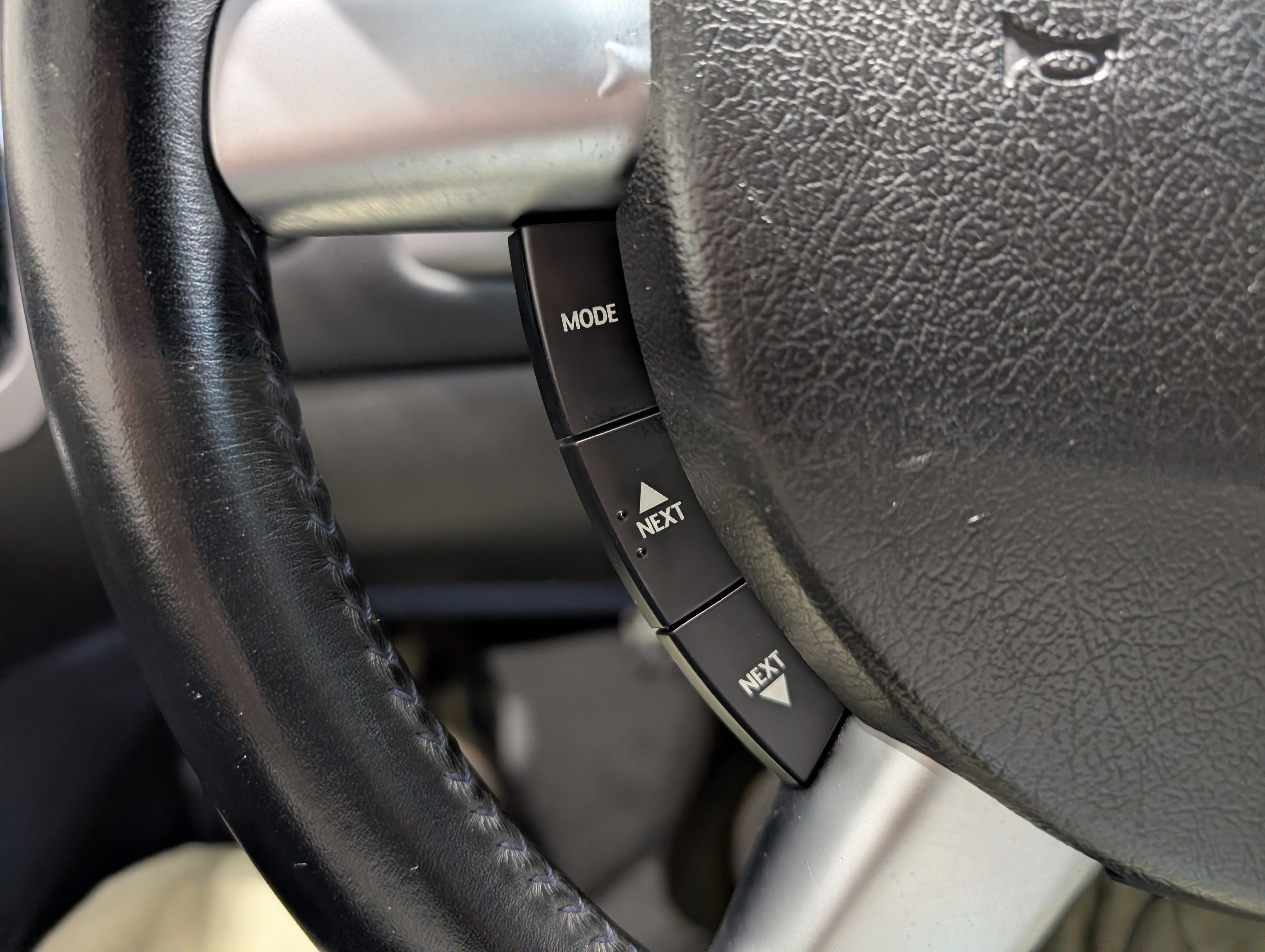 Used 2004 Pontiac GTO image 19