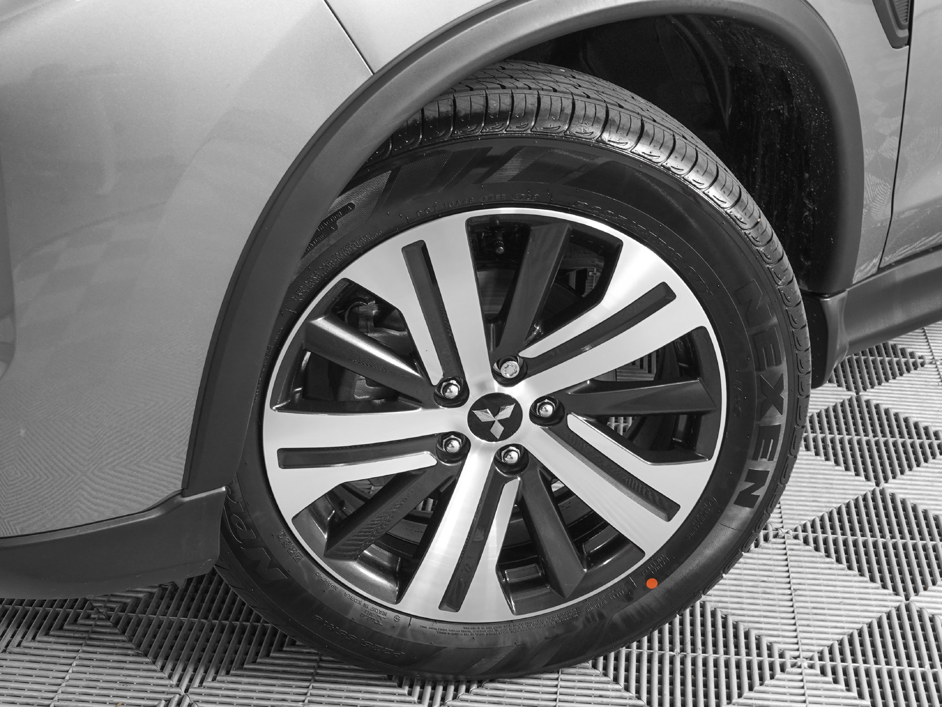 New 2027 Mitsubishi Outlander Sport ES FWD image 19