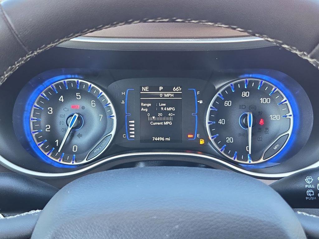 Used 2023 Chrysler Voyager LX image 22