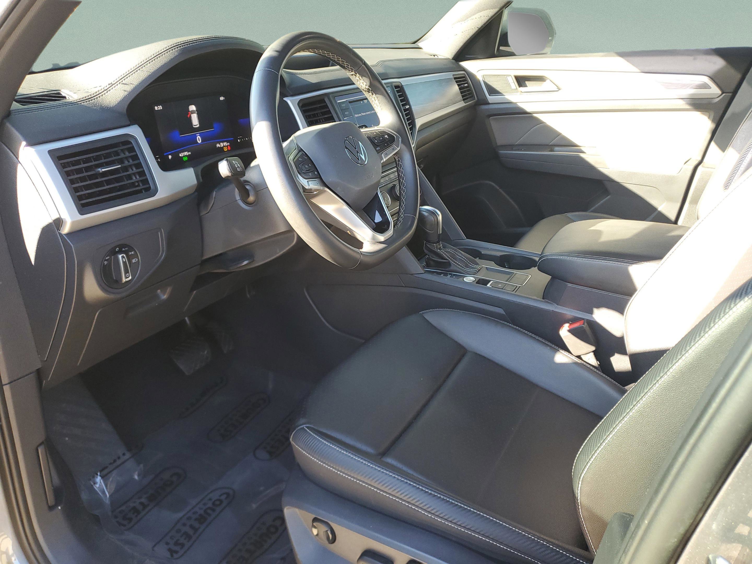 Used 2019 Volkswagen Atlas SEL image 19