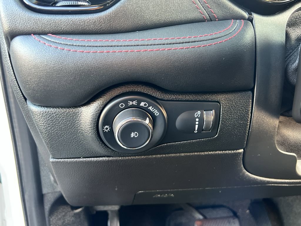 Used 2022 Dodge Durango R/T image 16