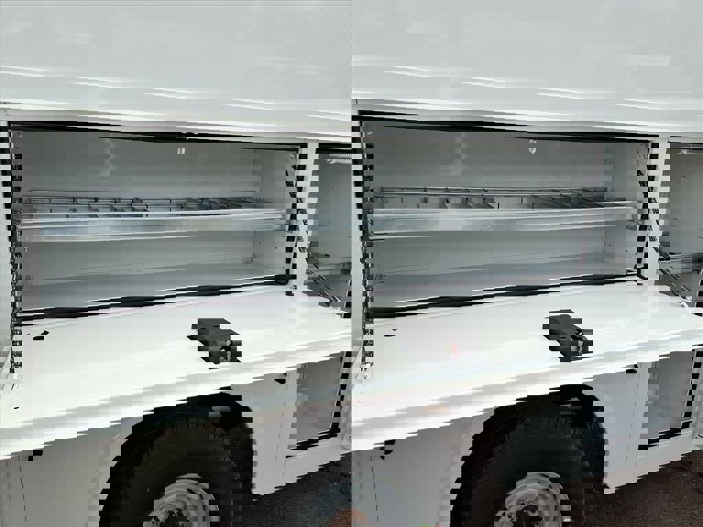 New 2026 Ford E-350 and Econoline 350 Super Duty w/ Power Equipment Group image 27