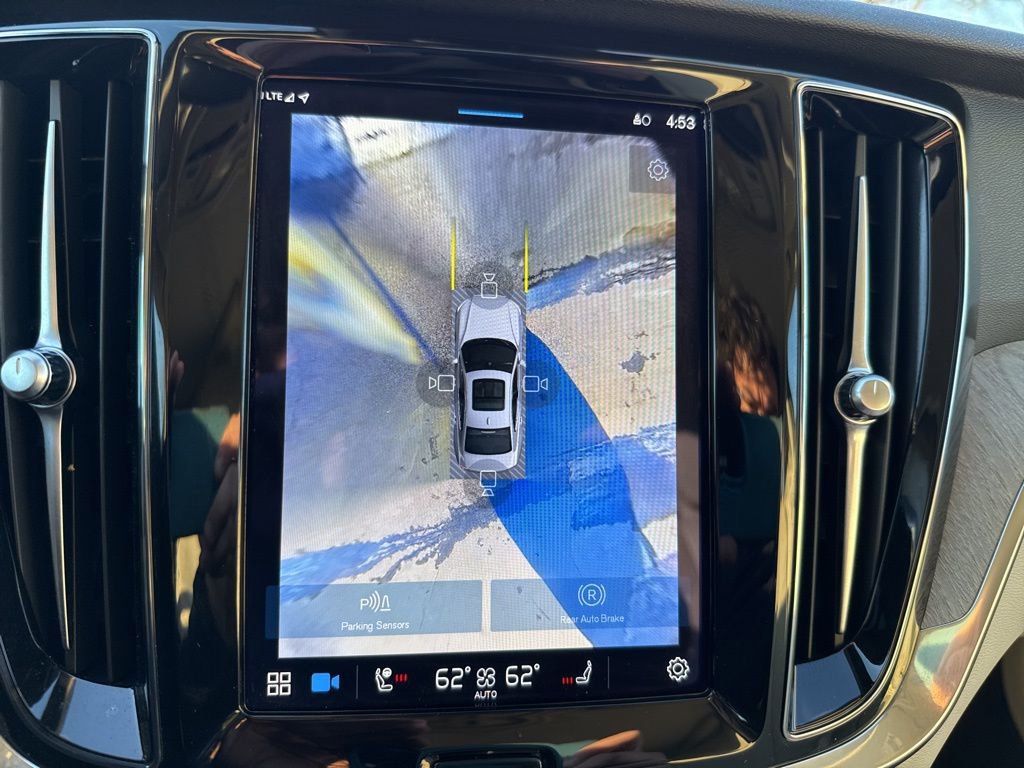 Used 2024 Volvo S60 B5 Plus w/ Climate Package image 23