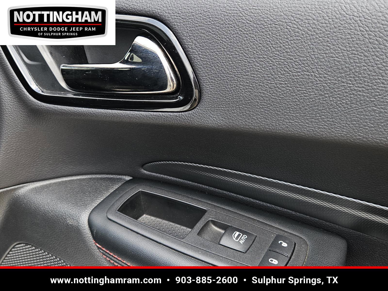 Used 2025 Dodge Durango GT image 35