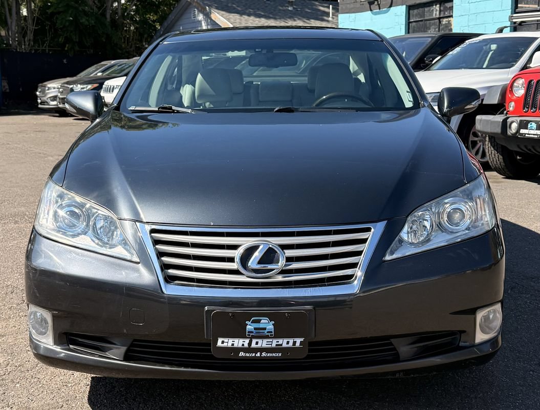 Used 2011 Lexus ES 350 w/ Preferred Accessory Package FWD image 8