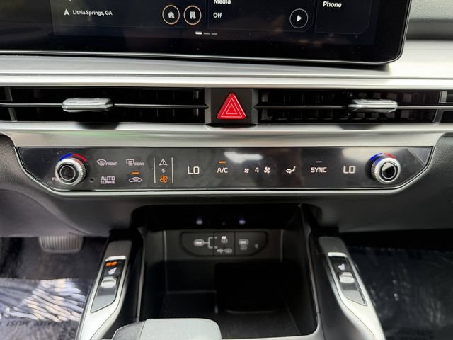 Certified 2026 Kia Sorento EX w/ EX Premium Package FWD image 19