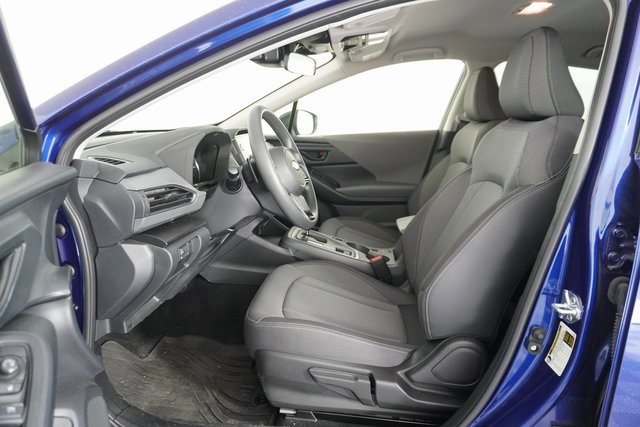 Used 2024 Subaru Crosstrek 2.0i Premium image 17