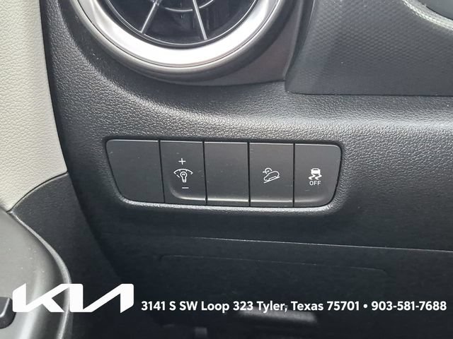 Used 2023 Hyundai Kona SE FWD image 23