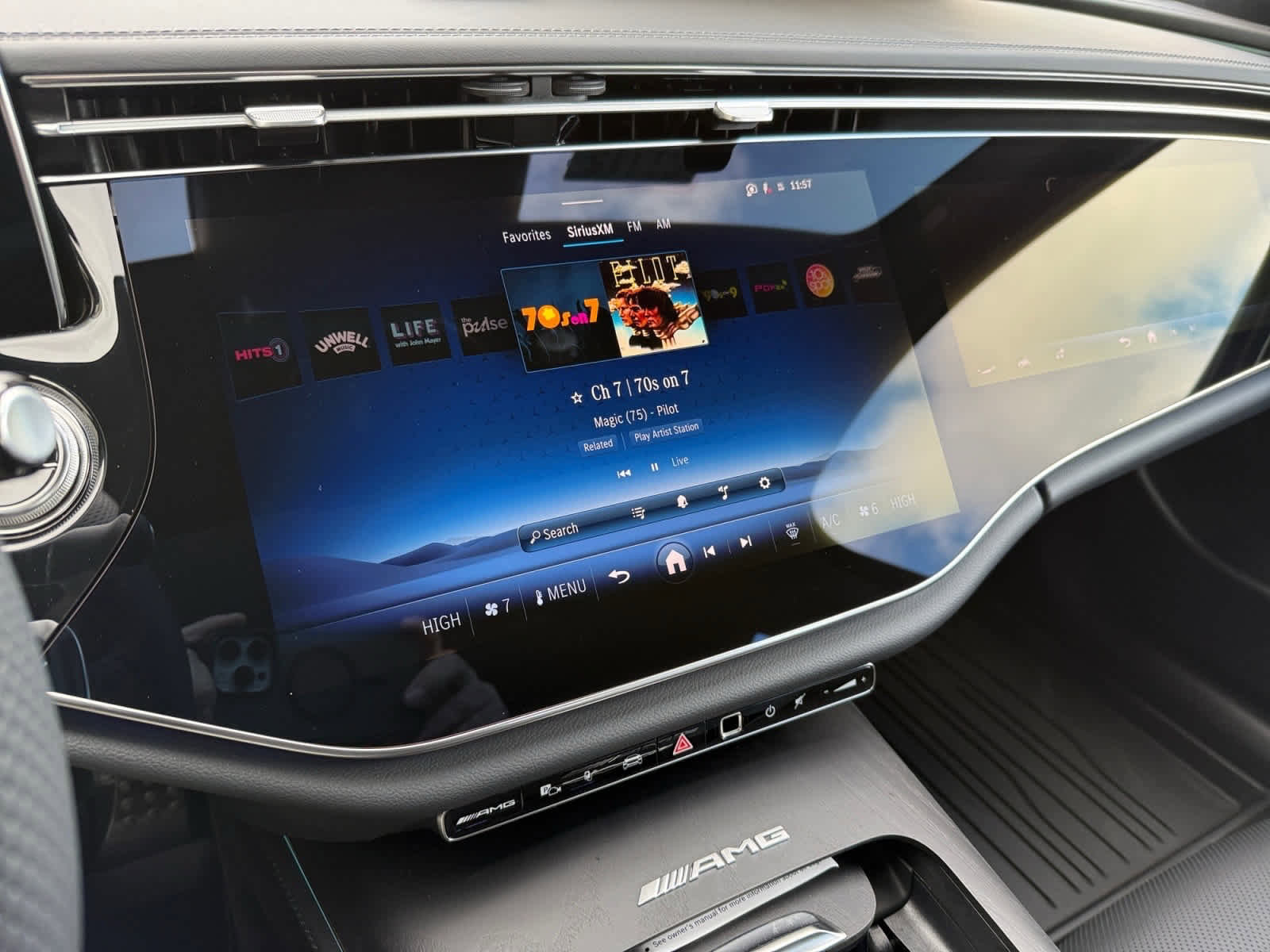 New 2026 Mercedes-Benz E 53 AMG e 4MATIC Sedan image 19