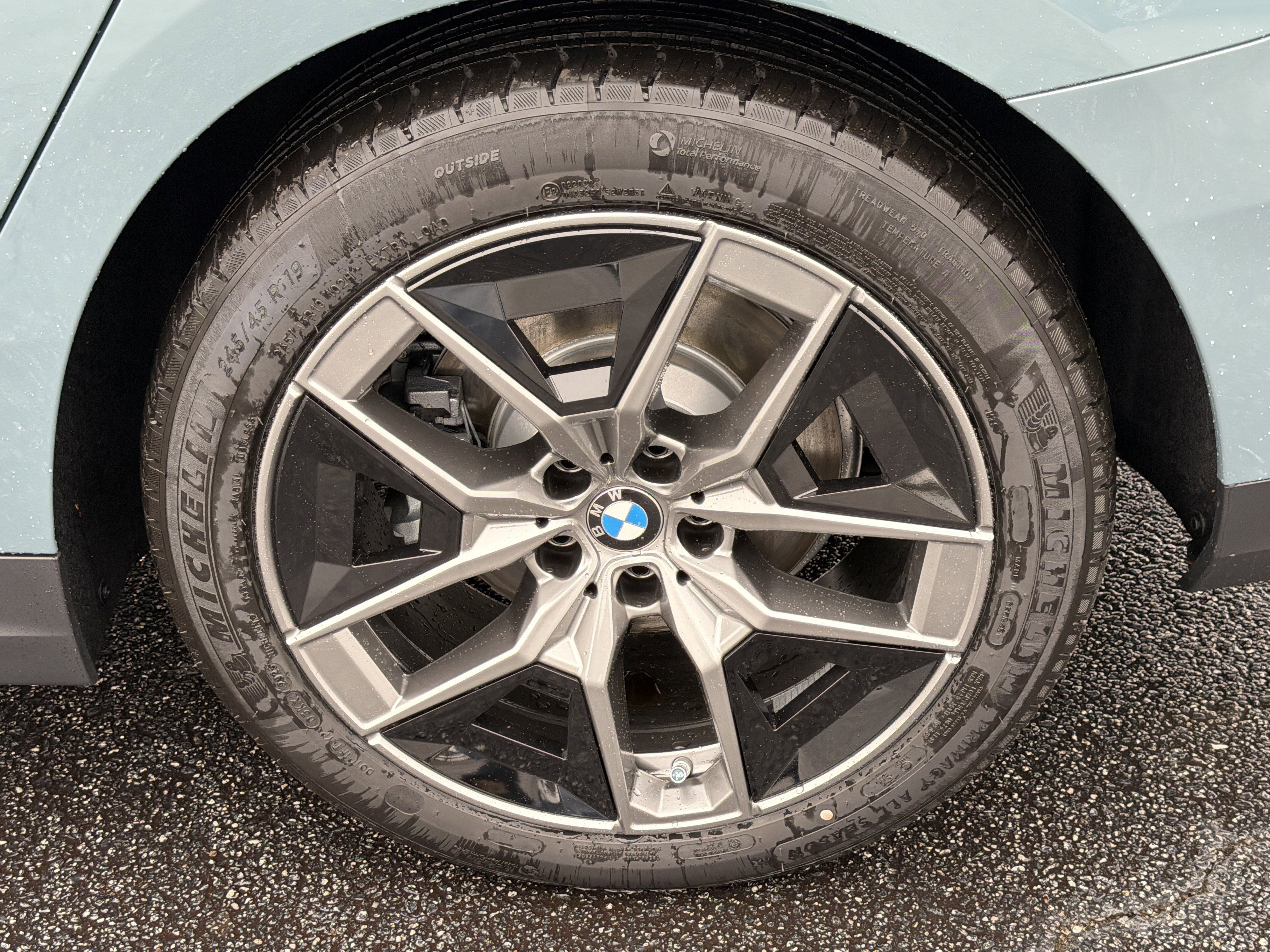 New 2026 BMW 530i w/ Convenience Package image 27