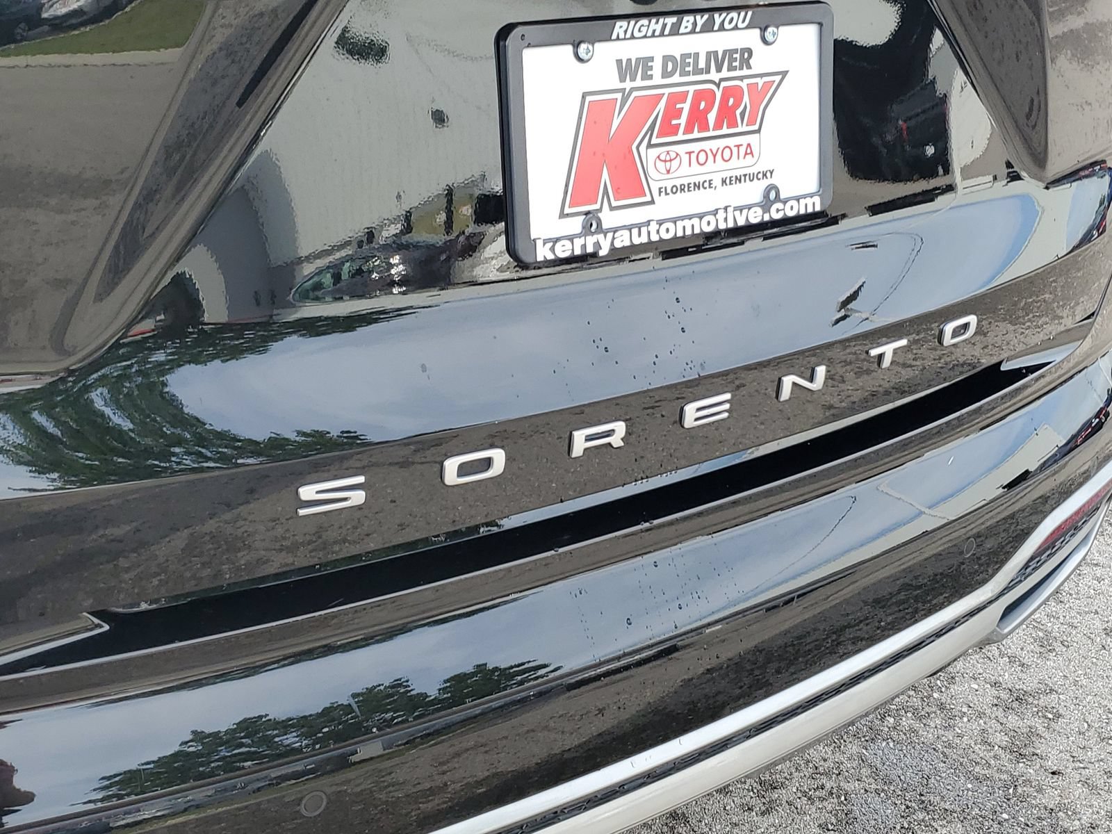 Used 2022 Kia Sorento S FWD image 7