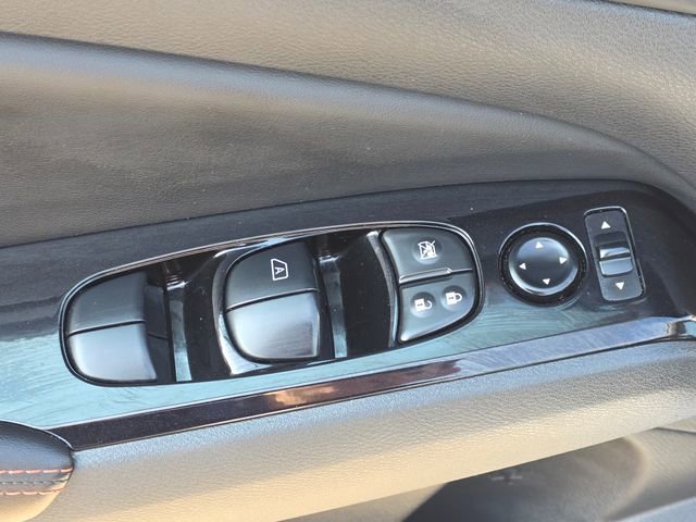 Used 2024 Nissan Altima 2.5 SR image 8