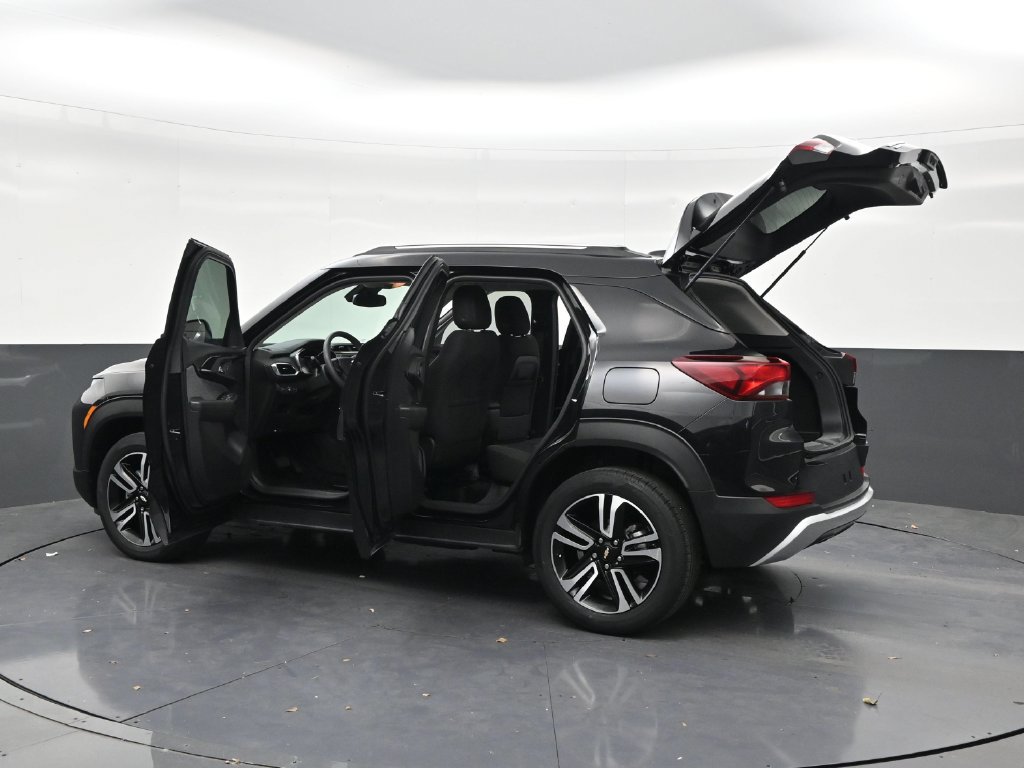 Used 2023 Chevrolet TrailBlazer LT w/ Convenience Package AWD/4WD image 31