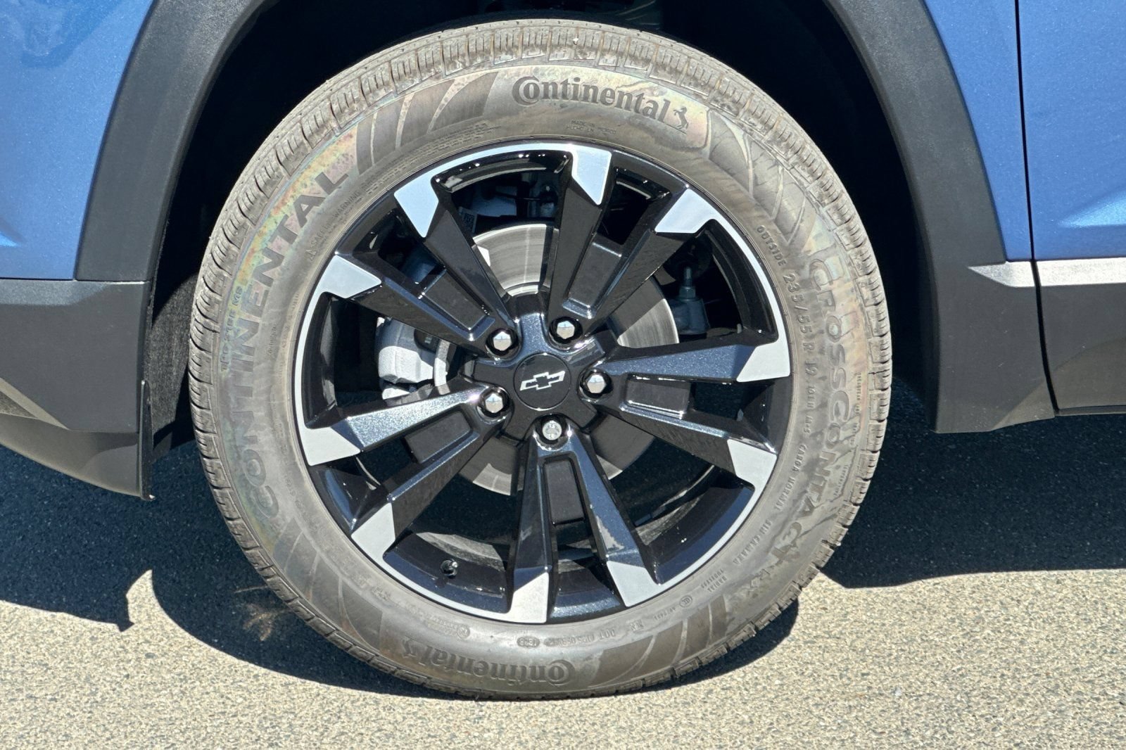 New 2026 Chevrolet Equinox RS w/ Safety and Technology Package FWD image 31