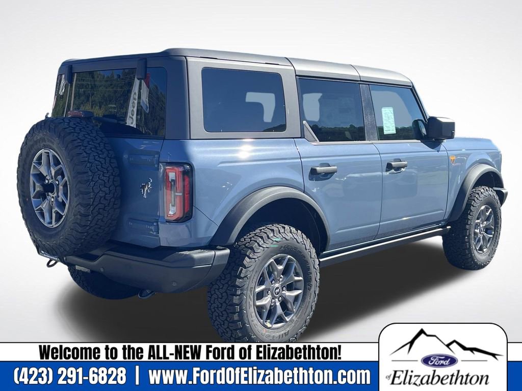 New 2025 Ford Bronco Badlands image 3