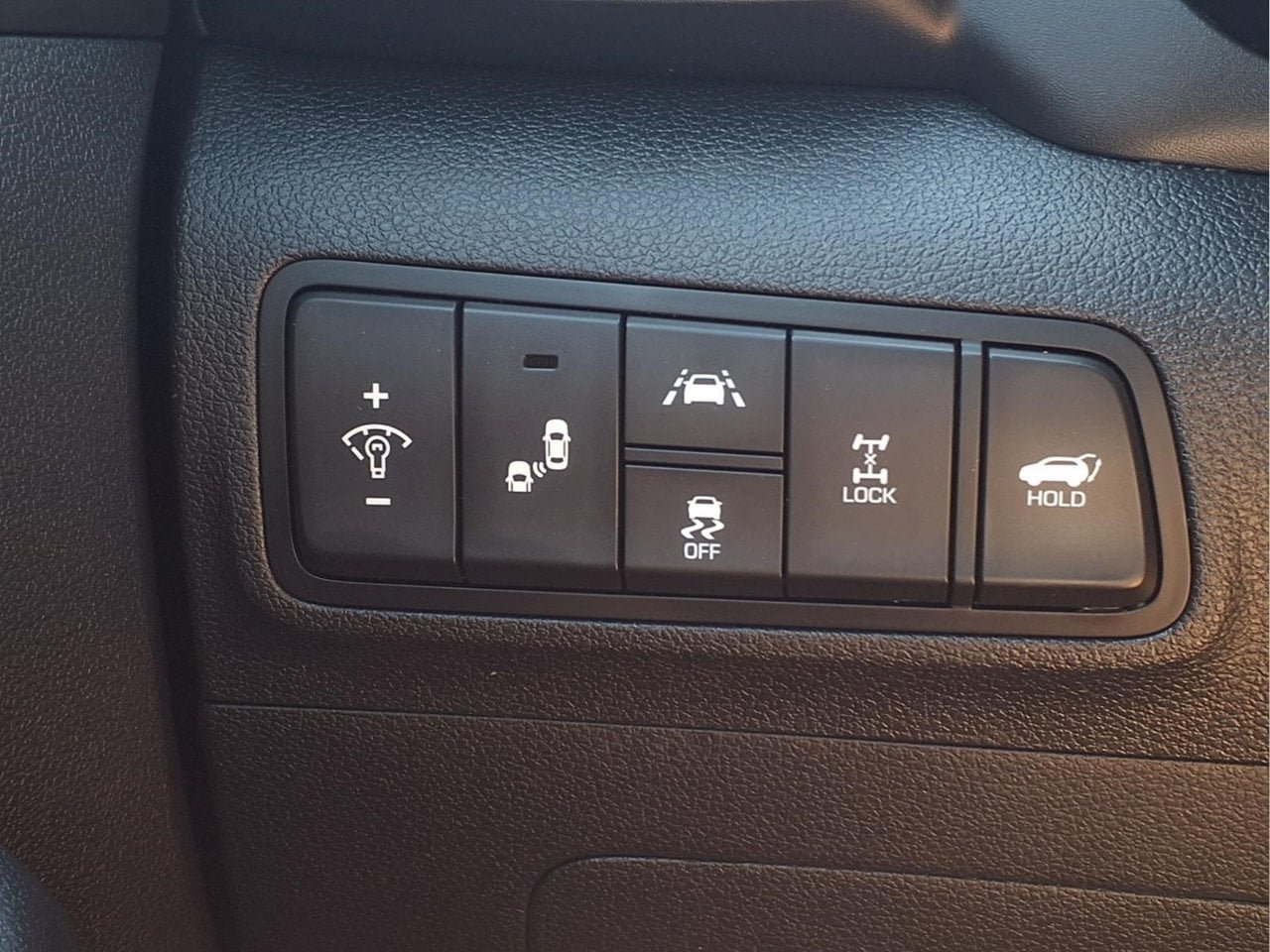 Used 2020 Hyundai Tucson Limited AWD/4WD image 25