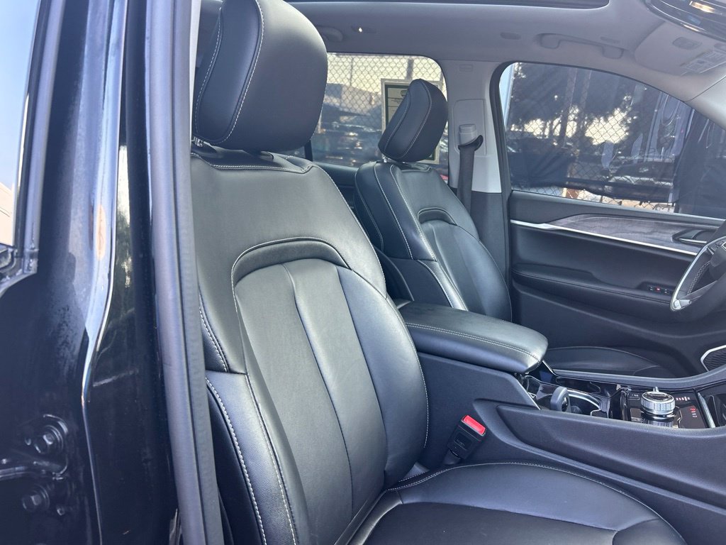 Used 2022 Jeep Grand Cherokee Limited 4xe AWD/4WD image 24