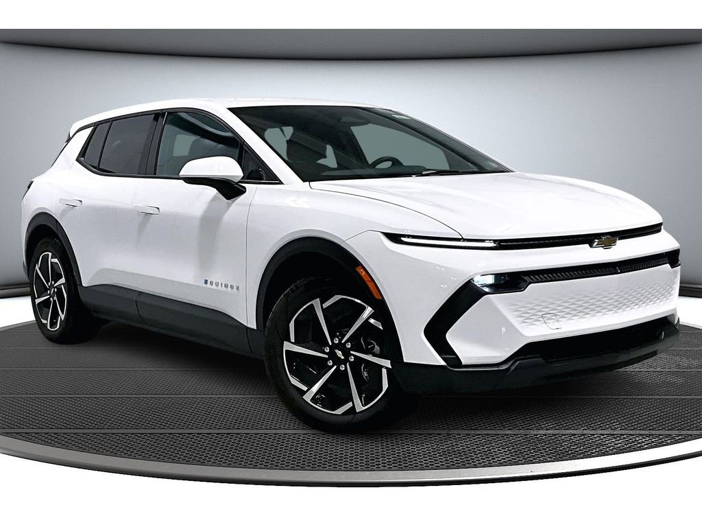New 2026 Chevrolet Equinox EV LT image 2