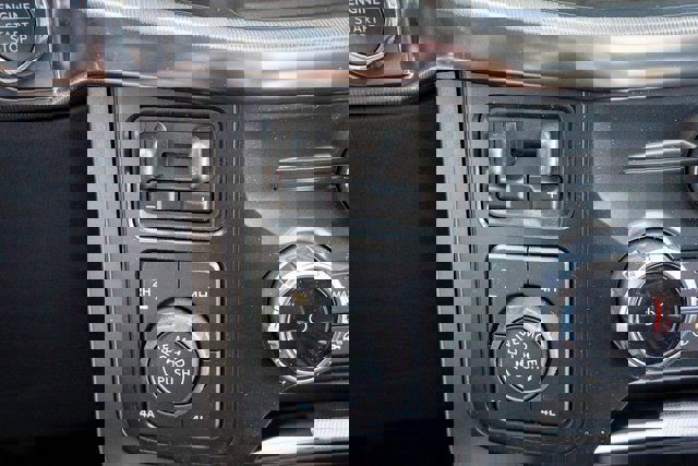 New 2025 Ford F150 Lariat w/ Equipment Group 501A Mid image 26