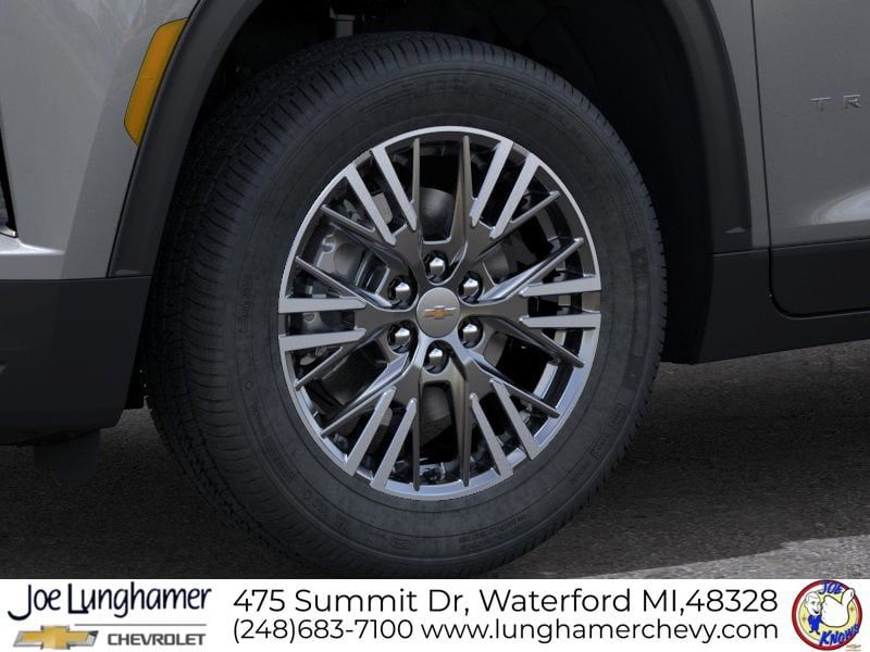 New 2026 Chevrolet Traverse LT w/ Driver Confidence Package FWD image 10