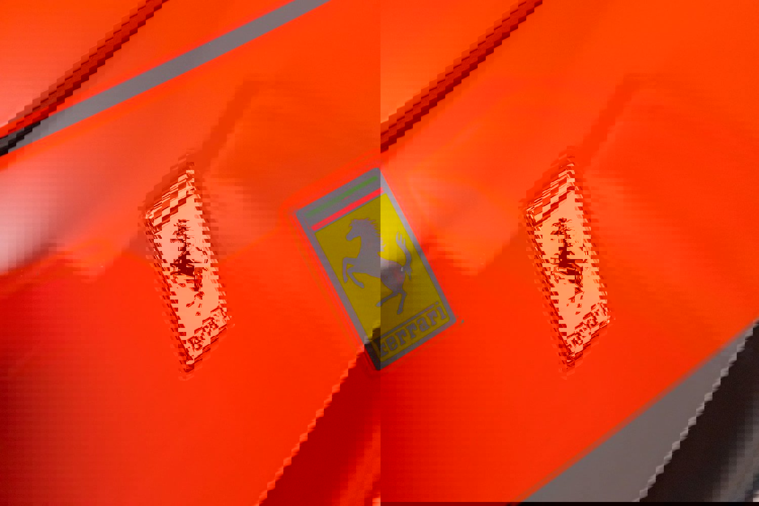 Used 2024 Ferrari Purosangue image 40