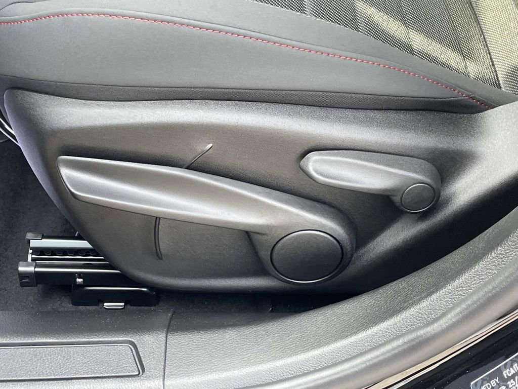 New 2025 Dodge Hornet GT image 27