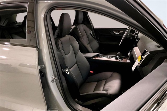 New 2026 Volvo V60 B5 Cross Country Plus w/ Climate Package image 12