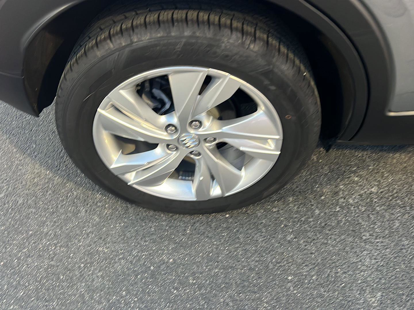 Used 2025 Buick Encore GX Preferred image 38