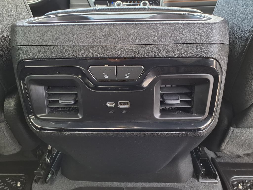 Used 2023 GMC Sierra 1500 AT4 w/ AT4 Preferred Package AWD/4WD image 18