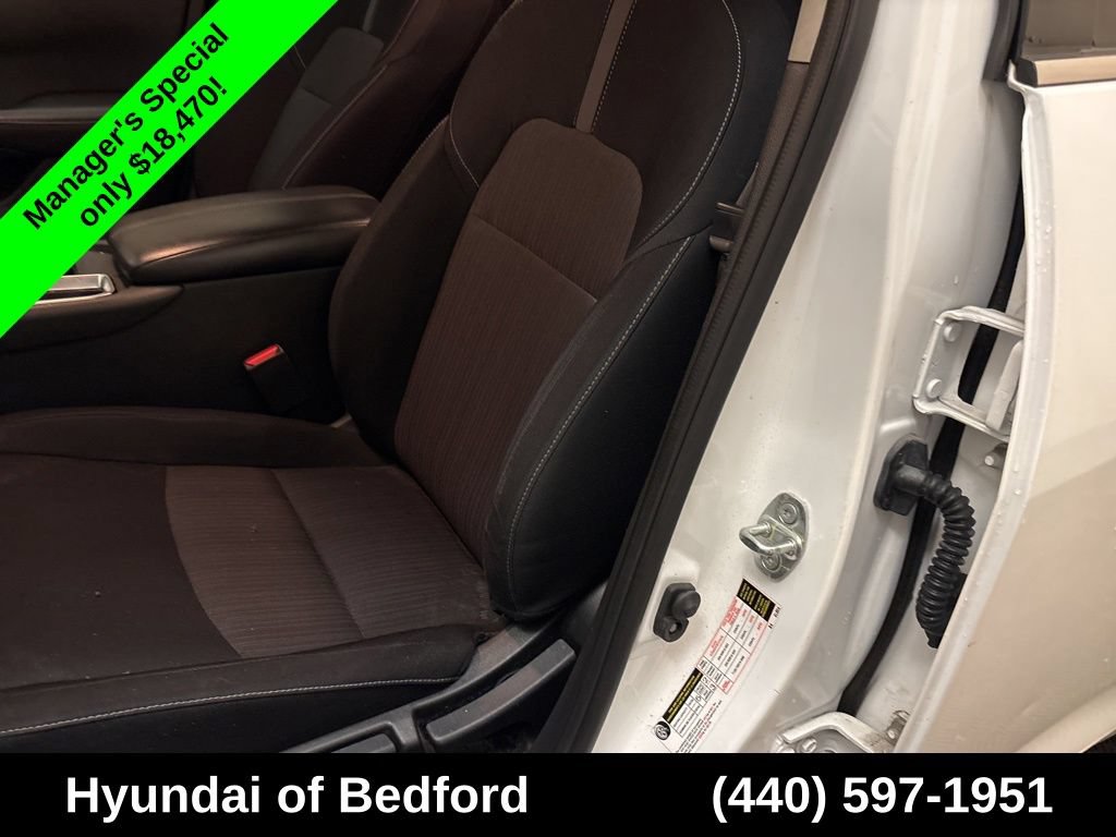 Used 2021 Nissan Sentra SV FWD image 11