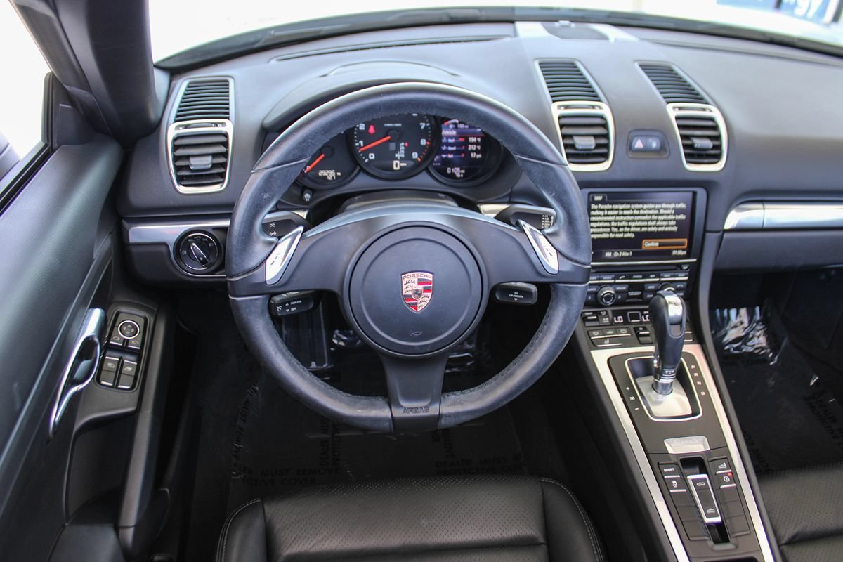 Used 2014 Porsche Boxster RWD image 16
