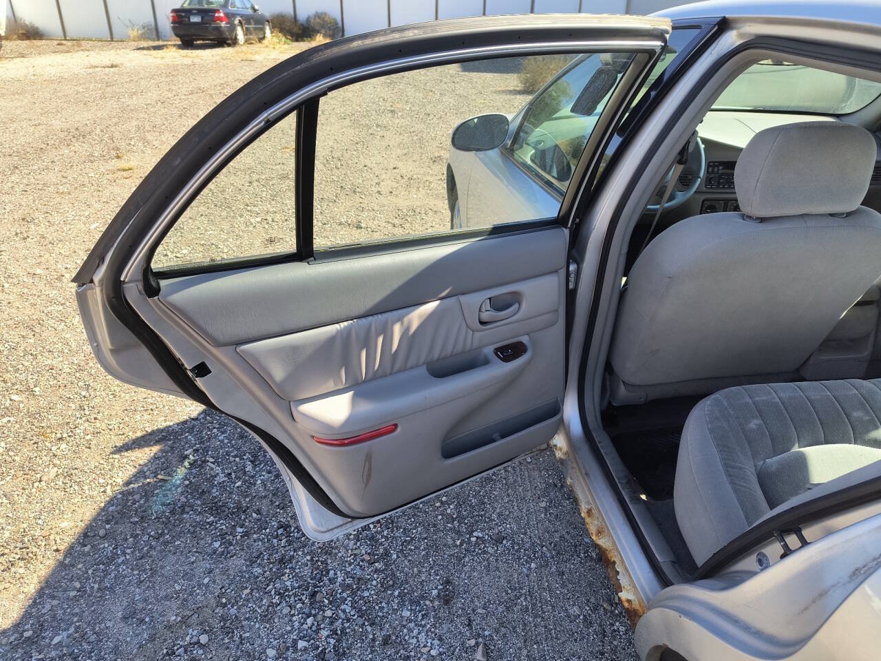 Used 2003 Buick Century Custom w/ Preferred Equipment Group 1SB FWD image 22
