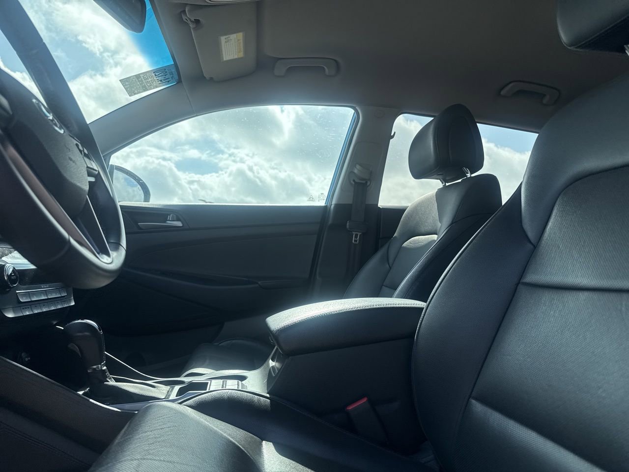 Used 2016 Hyundai Tucson Limited image 40