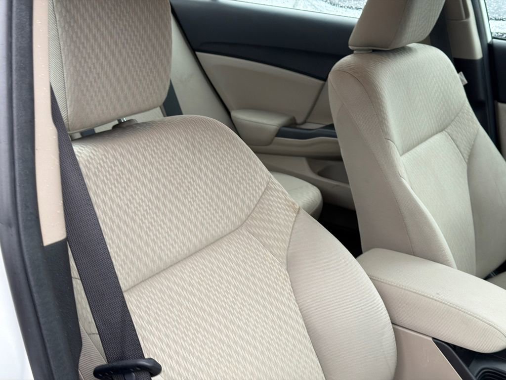 Used 2014 Honda Civic LX image 9