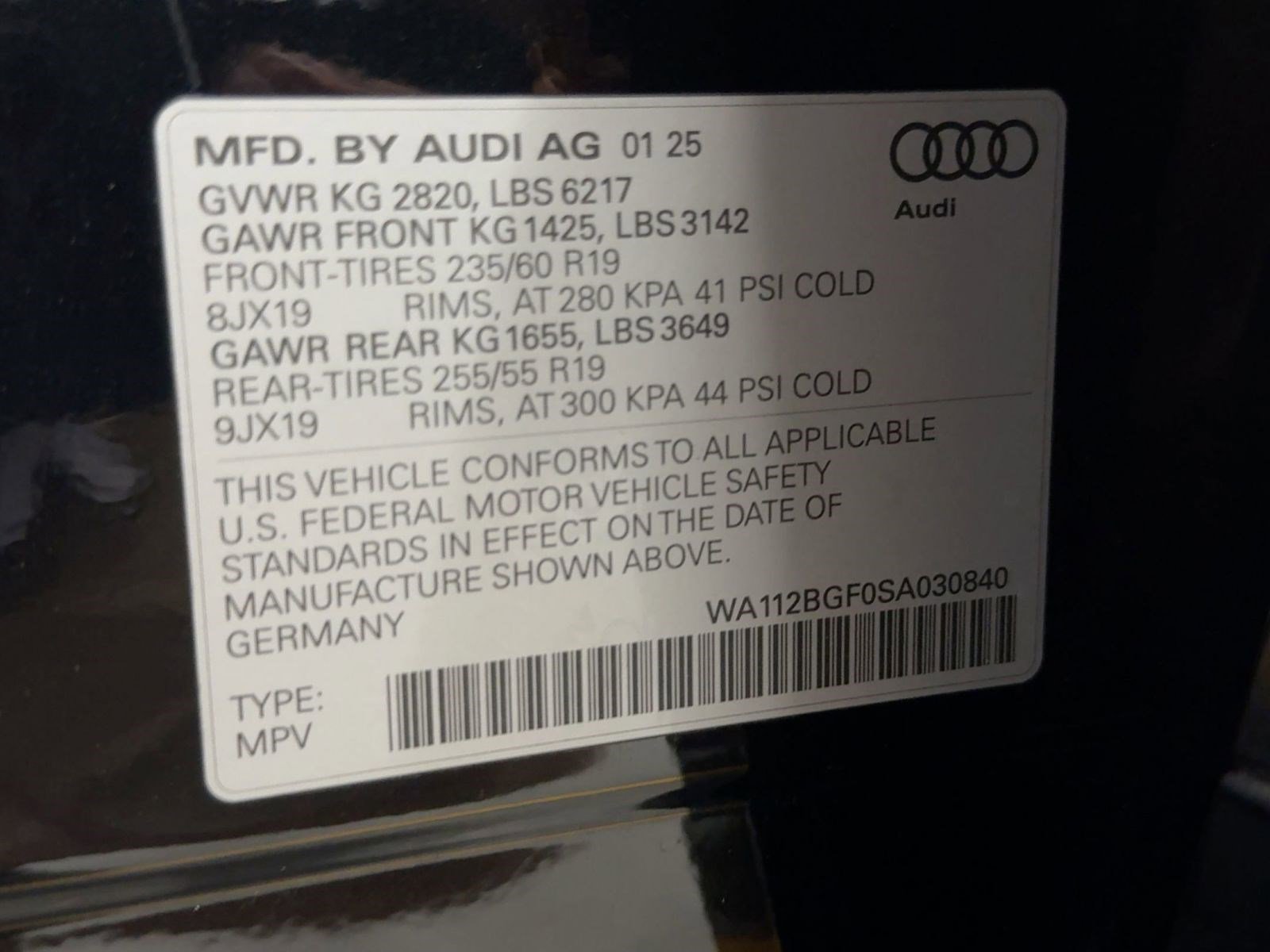 Used 2025 Audi Q6 e-tron Premium w/ Convenience Package image 19