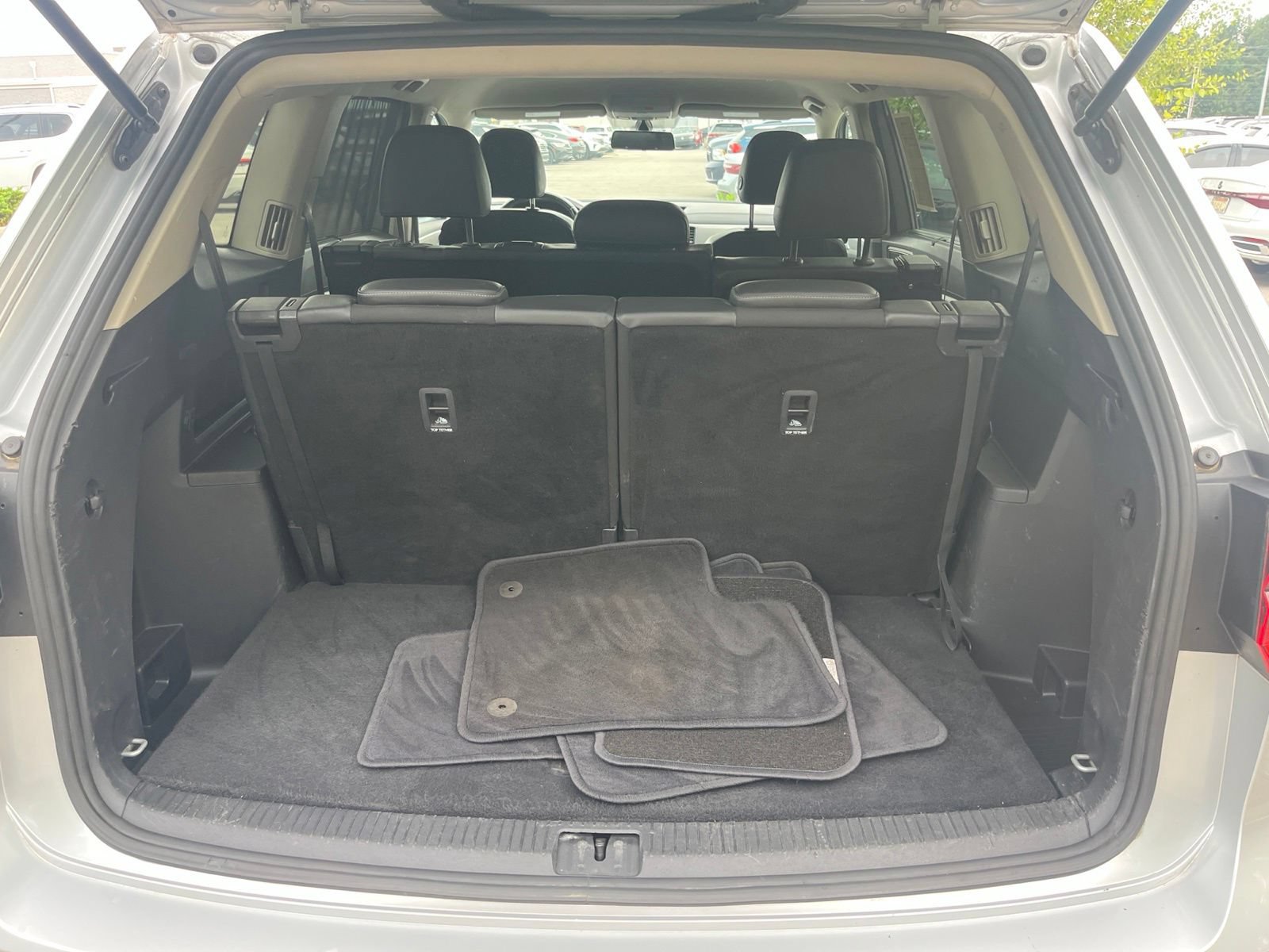 Used 2018 Volkswagen Atlas SE FWD image 30