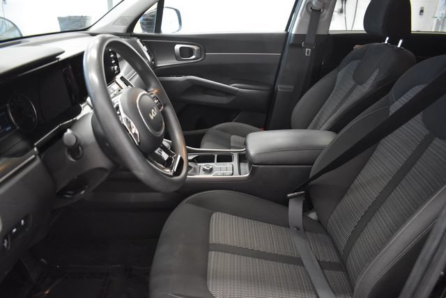 Used 2023 Kia Sorento LX AWD/4WD image 22
