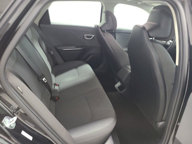Used 2025 Kia K4 FWD image 11