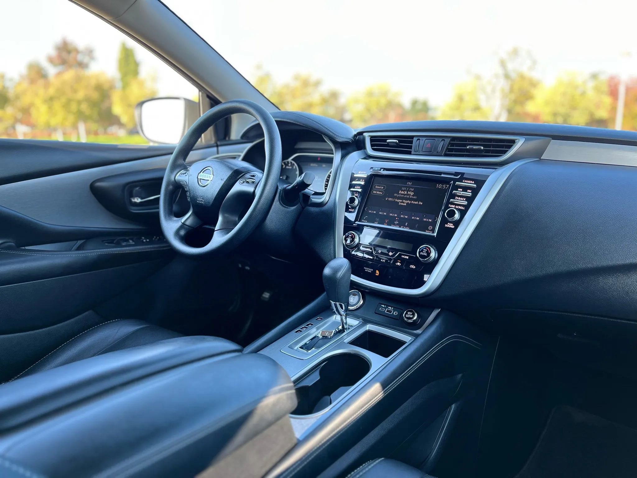 Used 2019 Nissan Murano S image 15