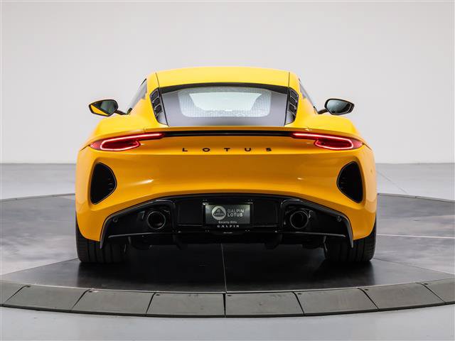 Used 2025 Lotus Emira RWD image 4