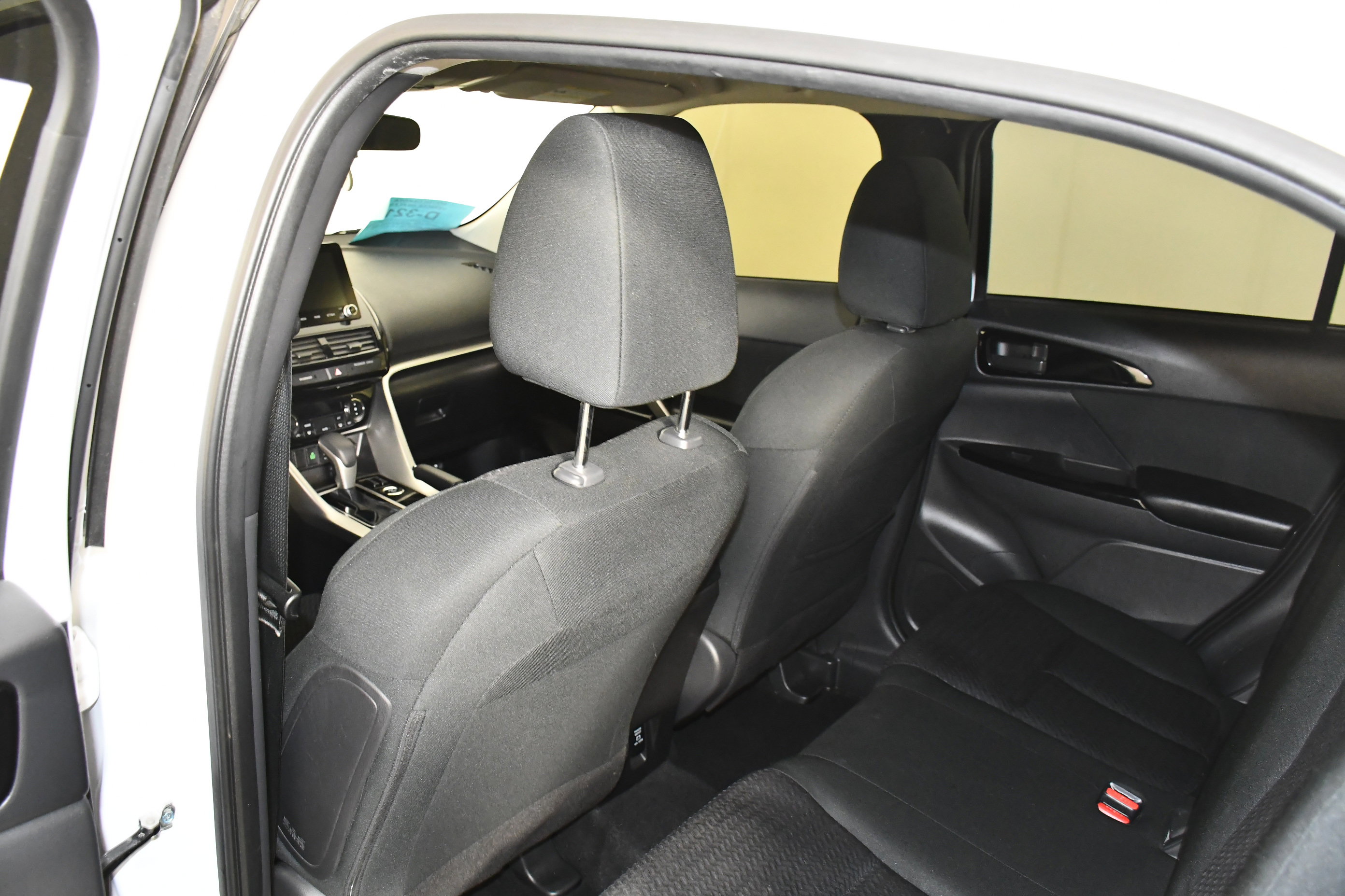 Used 2022 Mitsubishi Eclipse Cross LE image 45