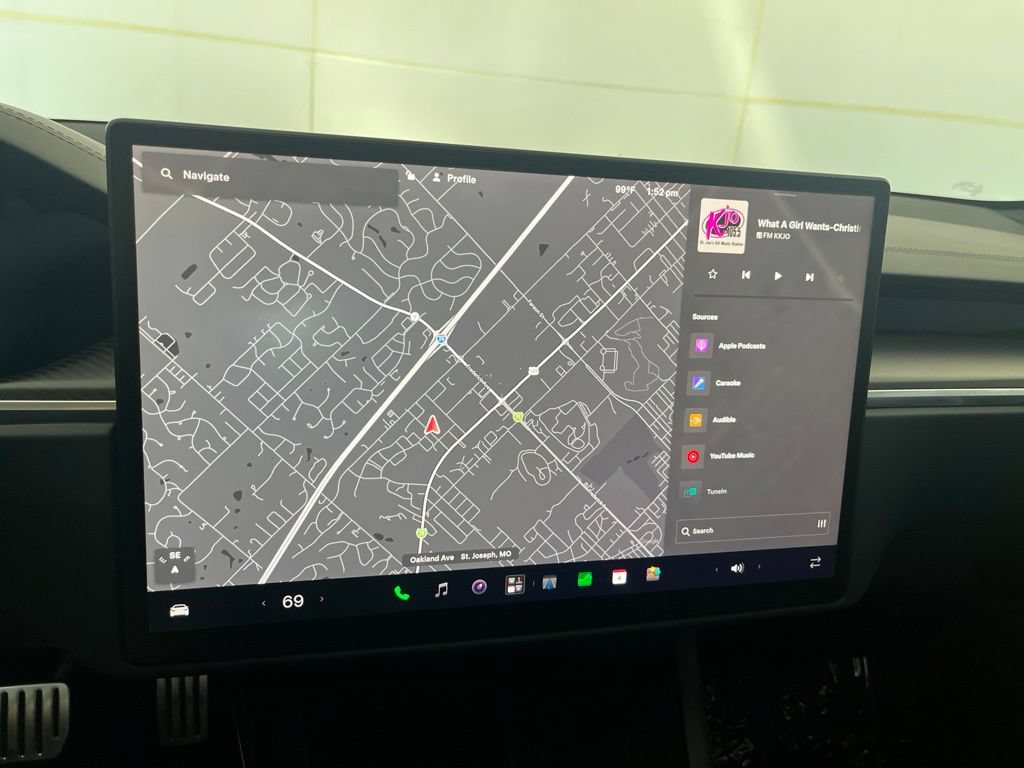 Used 2023 Tesla Model S Plaid AWD/4WD image 57